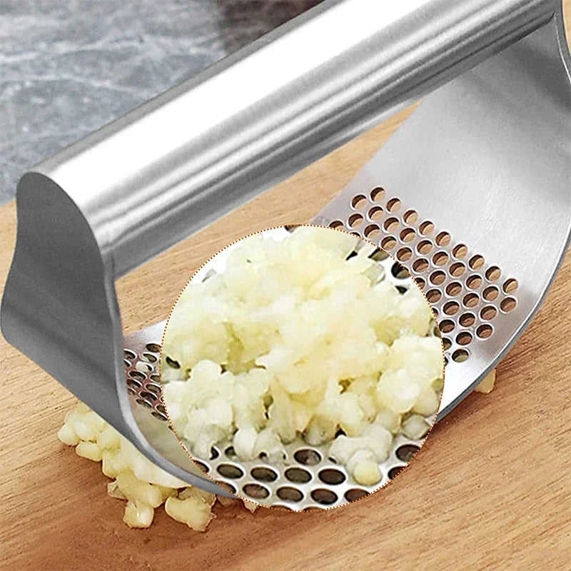 Prensa manual de ajo y jengibre de acero inoxidable con mango curvo