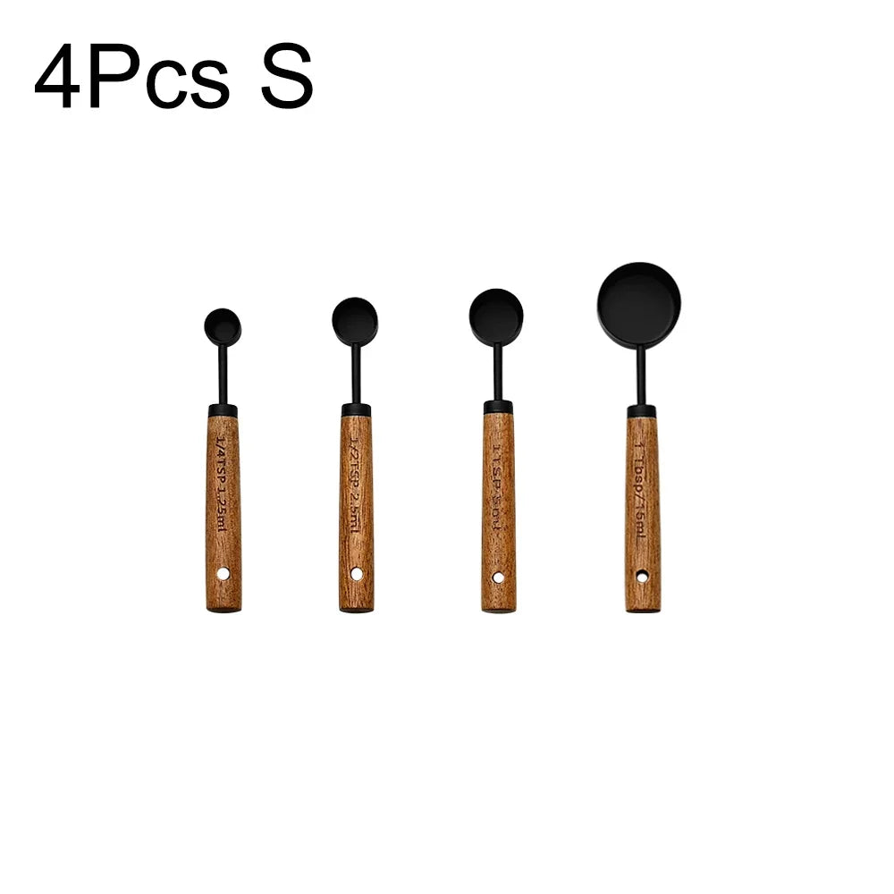 Set de medidores de acero inoxidable con mangos de madera
