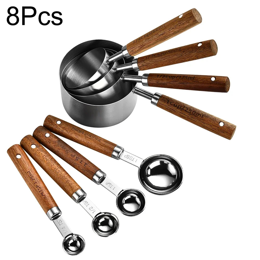 Set de medidores de acero inoxidable con mangos de madera