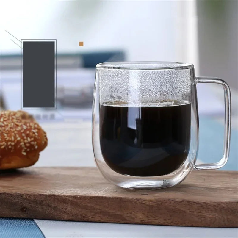 Taza de vidrio borosilicato de doble pared con asa
