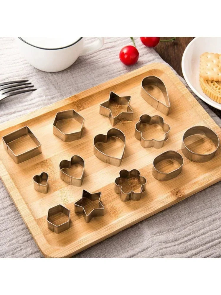 Set de 30 cortantes de acero inoxidable para galletitas y fondant