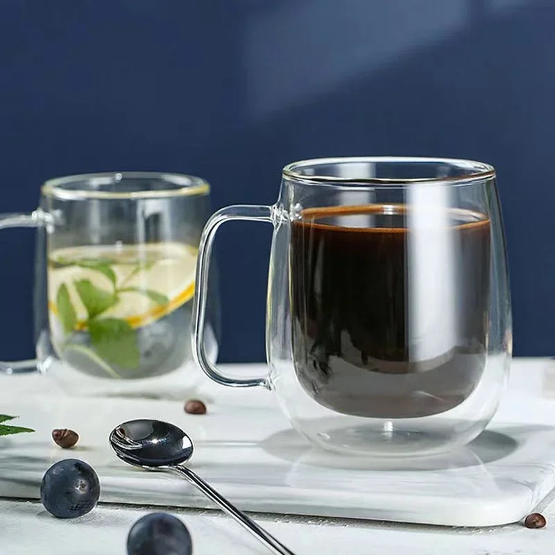 Taza de vidrio borosilicato de doble pared con asa