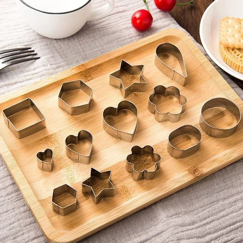 Set de 30 cortantes de acero inoxidable para galletitas y fondant