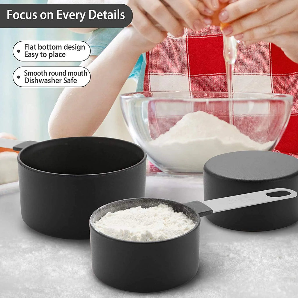 Set apilable de tazas y cucharas medidoras de 8 piezas
