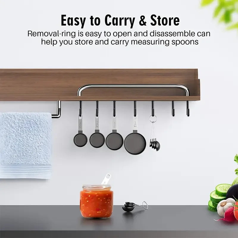 Set apilable de tazas y cucharas medidoras de 8 piezas
